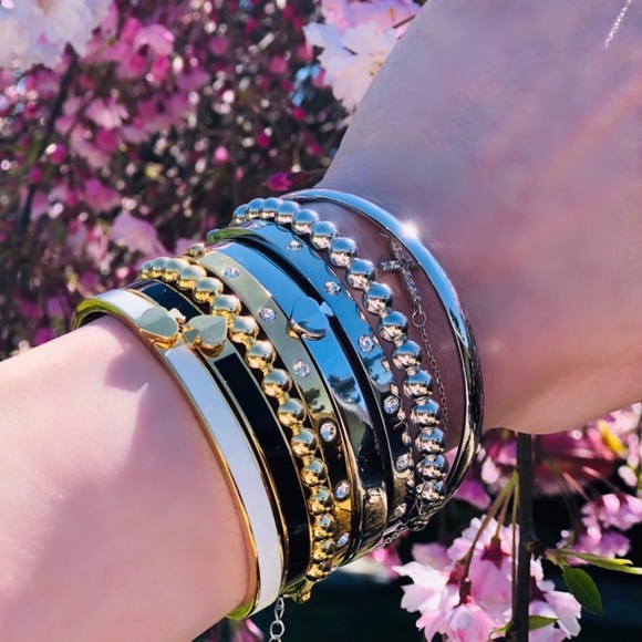 KATE SPADE • Silver Bangle Stacking Bracelet - Picture 2 of 8